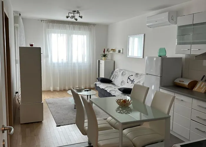 Apartment Marinero